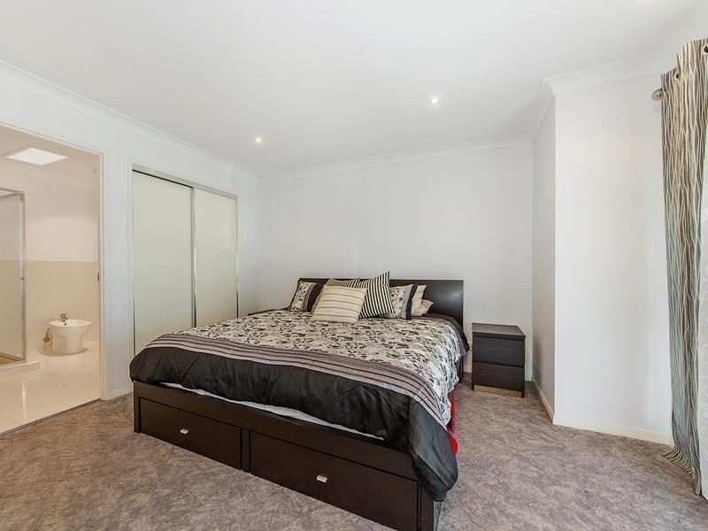 167 Nerang Street / 89 Eugaree Street, Southport QLD 4215