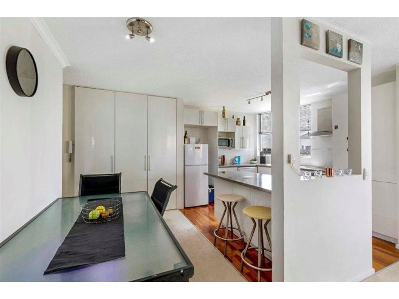 83/40 Watson Esplanade, Surfers Paradise QLD 4217