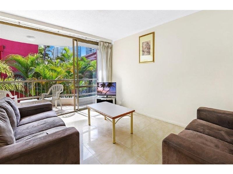 68 & 68A/38 Enderley Avenue, Surfers Paradise QLD 4217