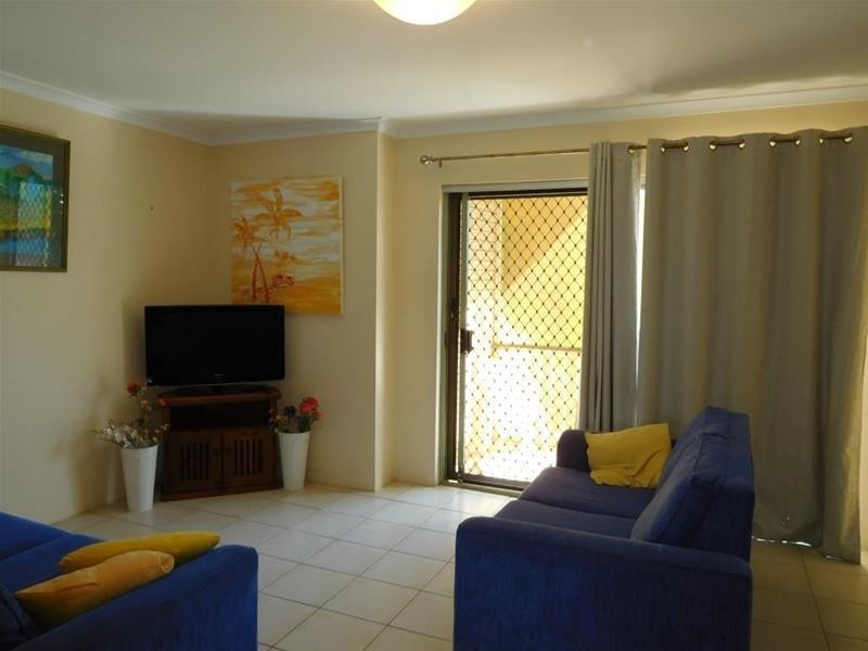 11/29 Oak Avenue, Surfers Paradise QLD 4217