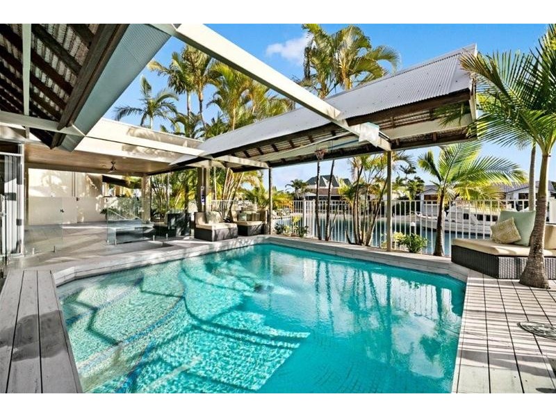 24 Viking Court, Paradise Waters QLD 4217