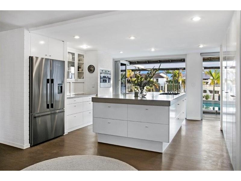 24 Viking Court, Paradise Waters QLD 4217