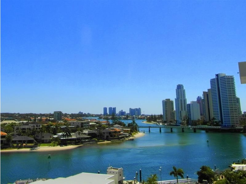 4 Wahroonga Place “Avalon”, Surfers Paradise QLD 4217