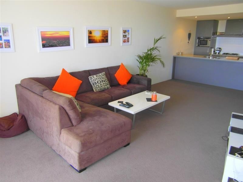 4 Wahroonga Place “Avalon”, Surfers Paradise QLD 4217