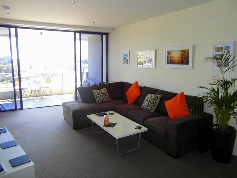 4 Wahroonga Place “Avalon”, Surfers Paradise QLD 4217