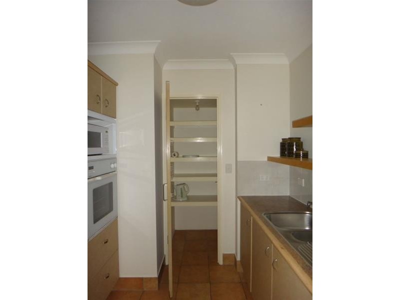 12 Monte Carlo Avenue, Surfers Paradise QLD 4217