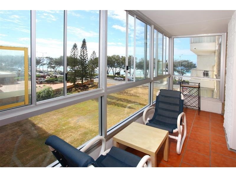 18/64 The Esplanade ‘Sun Tower’, Surfers Paradise QLD 4217