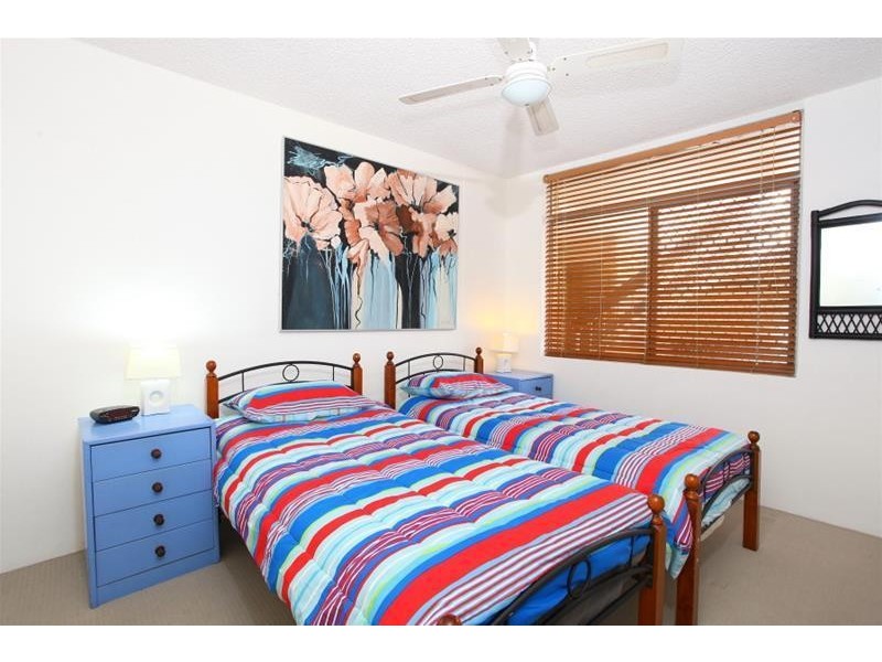 18/64 The Esplanade ‘Sun Tower’, Surfers Paradise QLD 4217