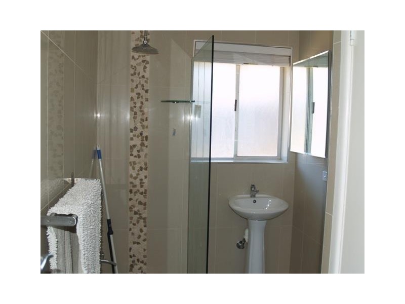 5 Thornton Street, Surfers Paradise QLD 4217