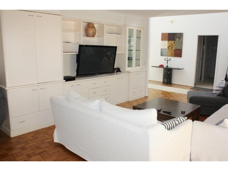 31 Norfolk Avenue, Surfers Paradise QLD 4217