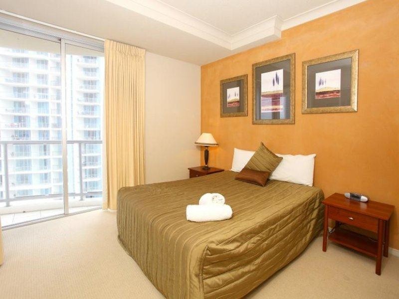 2206/23 Ferny Avenue, Surfers Paradise QLD 4217