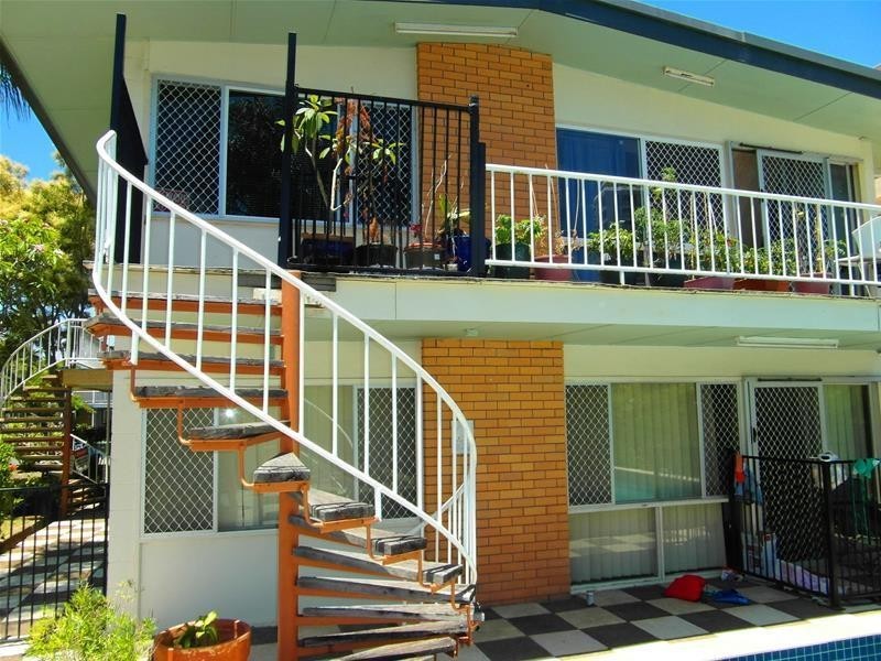 5 Holborow Close ‘Seafarer’, Surfers Paradise QLD 4217