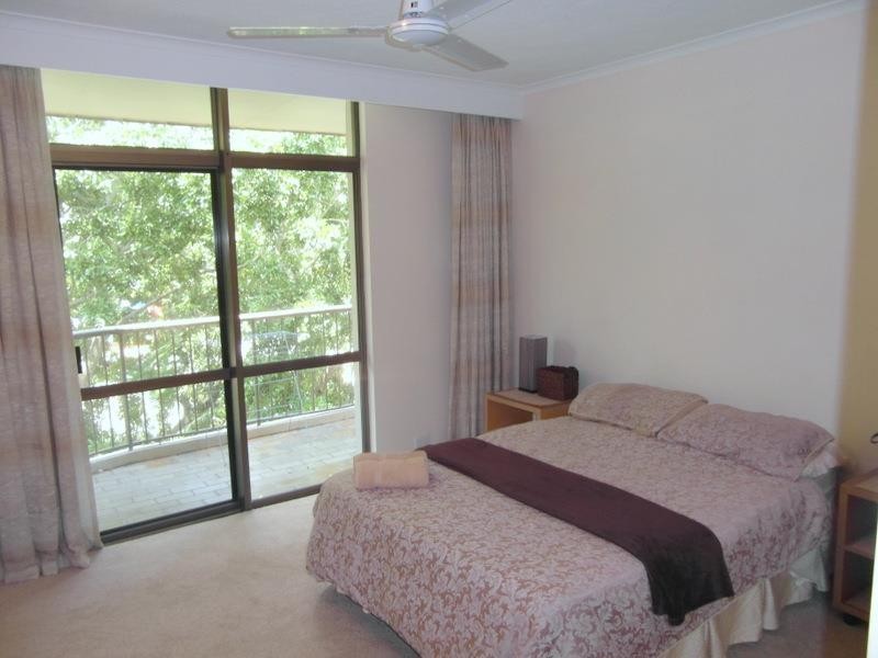 2964 Gold Coast Highway “Clarendon”, Surfers Paradise QLD 4217