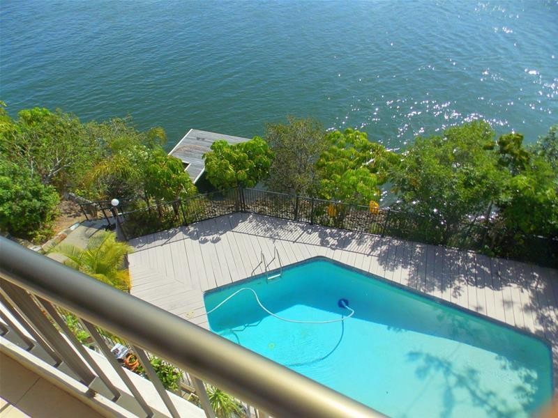 2964 Gold Coast Highway “Clarendon”, Surfers Paradise QLD 4217