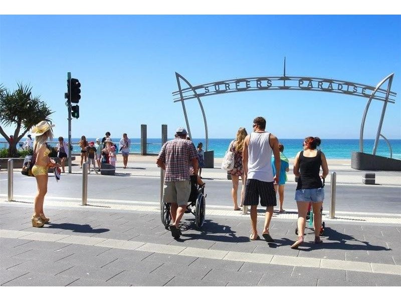 7/10 Leonard Avenue, Surfers Paradise QLD 4217