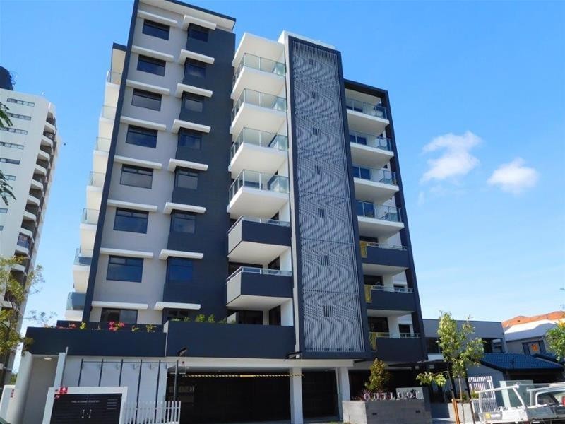 15 Norman Street, Southport QLD 4215