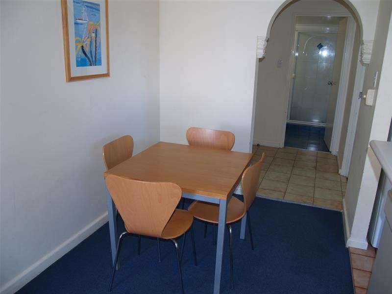 18 Hanlan Street ‘Beachcomber’, Surfers Paradise QLD 4217