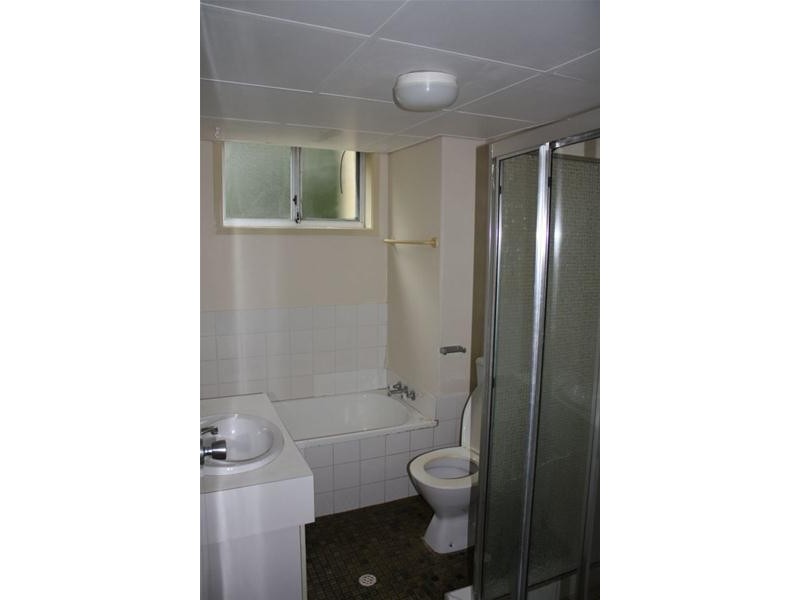 73 Old Burleigh Road, Surfers Paradise QLD 4217