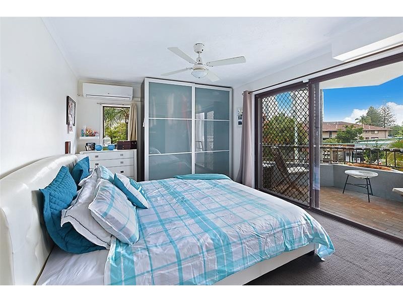12/22 Second Avenue, Broadbeach QLD 4218