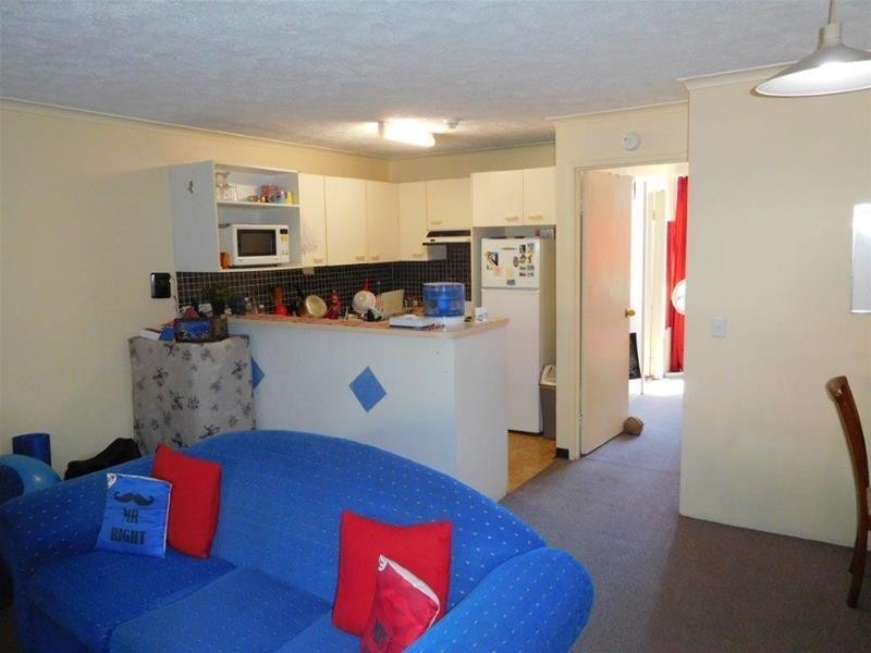 49/38 Enderley Avenue, Surfers Paradise QLD 4217