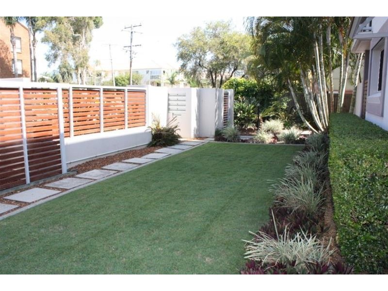 49 Brighton Street, Biggera Waters QLD 4216