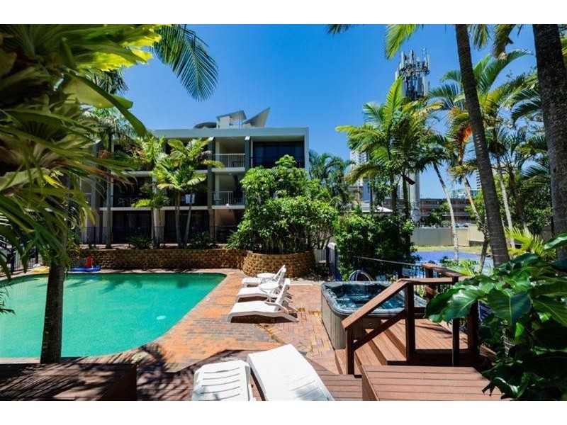 19/2877 Gold Coast Highway, Surfers Paradise QLD 4217