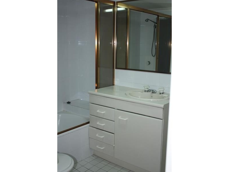 1D/5 Clifford Street, Surfers Paradise QLD 4217