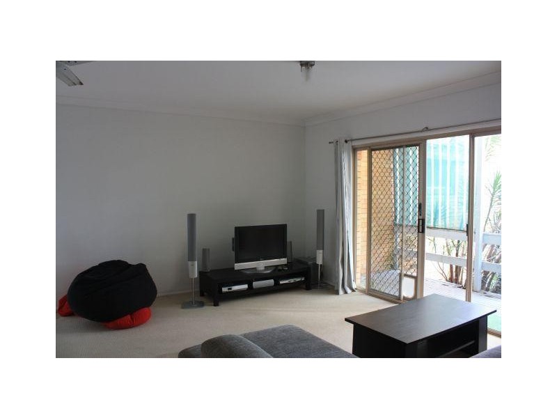 13 College Street, Southport QLD 4215