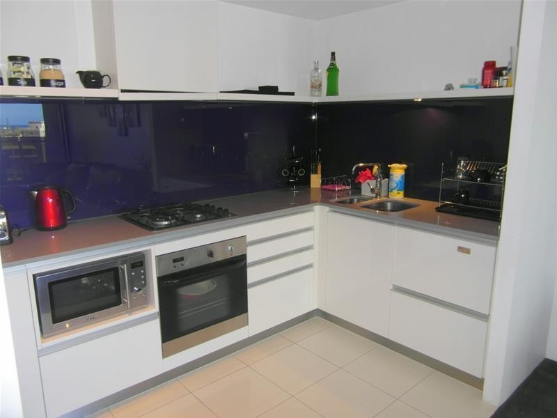 9 Ferny Avenue “Circle on Cavill”, Surfers Paradise QLD 4217