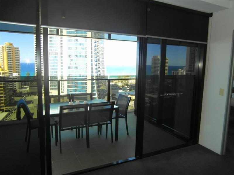 9 Ferny Avenue “Circle on Cavill”, Surfers Paradise QLD 4217