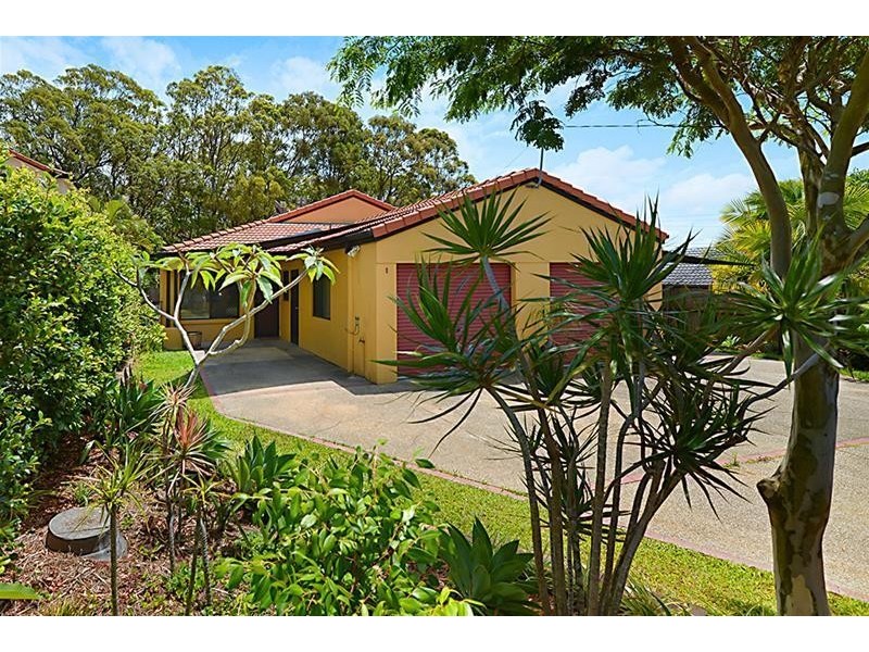 14 College Avenue, Southport QLD 4215
