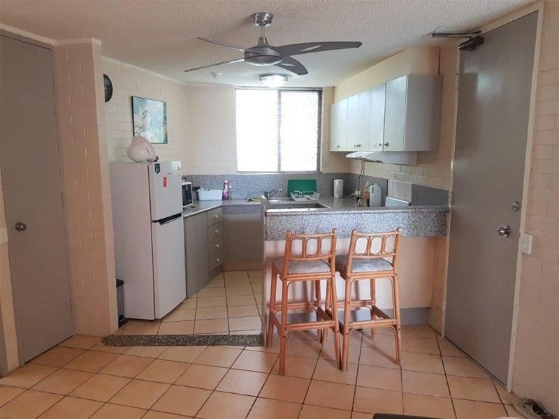 12/21 Old Burleigh Road, Surfers Paradise QLD 4217