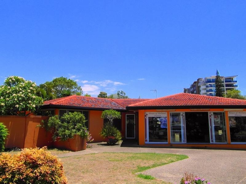 17-19 Thomas Dr & 38 Darrambal Street, Surfers Paradise QLD 4217