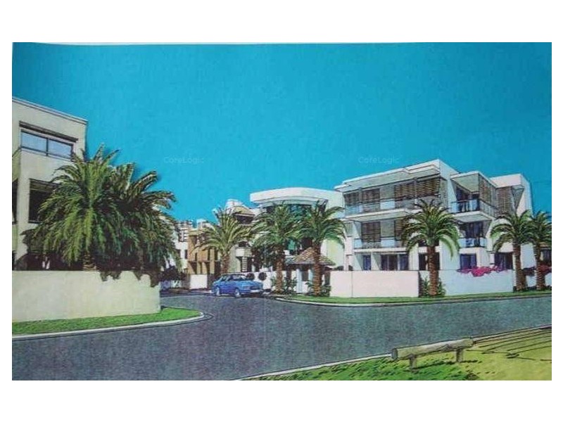 33 Rankin Parade, Main Beach QLD 4217