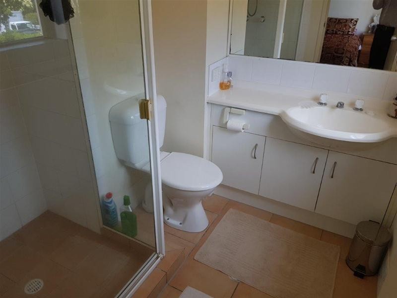 16 Waverley Street, Southport QLD 4215