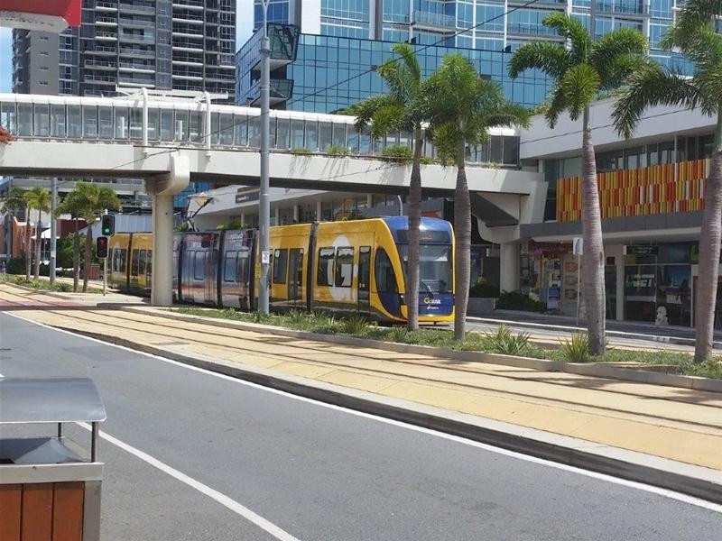 16 Waverley Street, Southport QLD 4215