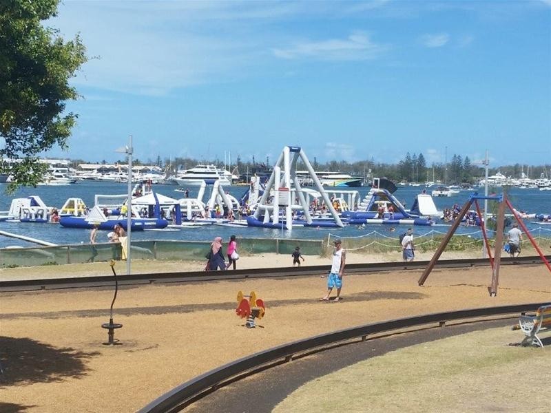 16 Waverley Street, Southport QLD 4215