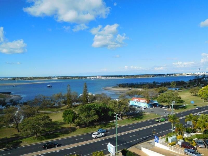 26/114 Marine Parade, Southport QLD 4215