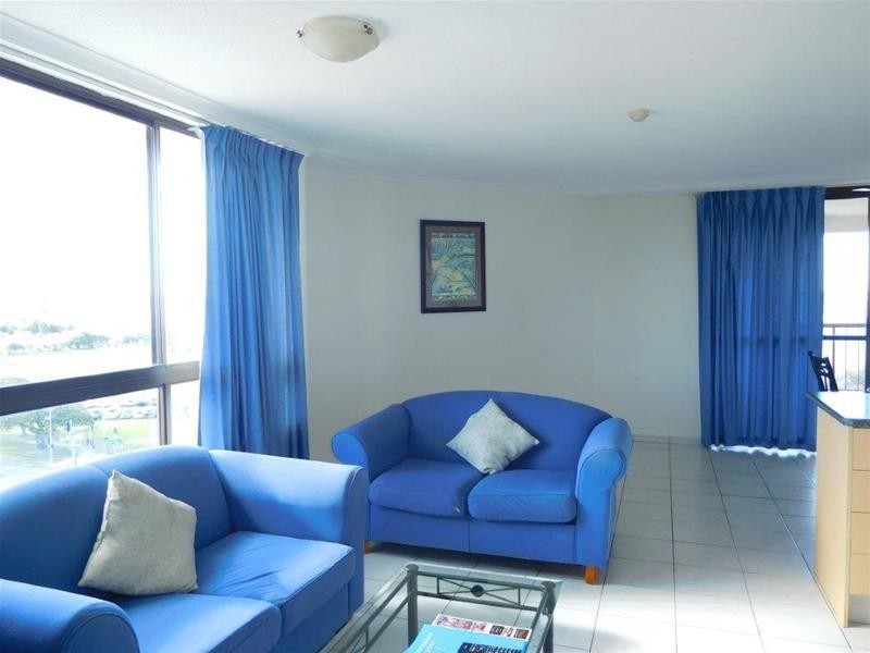 26/114 Marine Parade, Southport QLD 4215