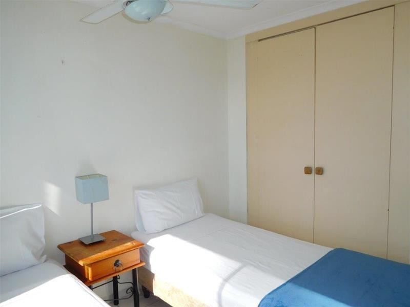 26/114 Marine Parade, Southport QLD 4215