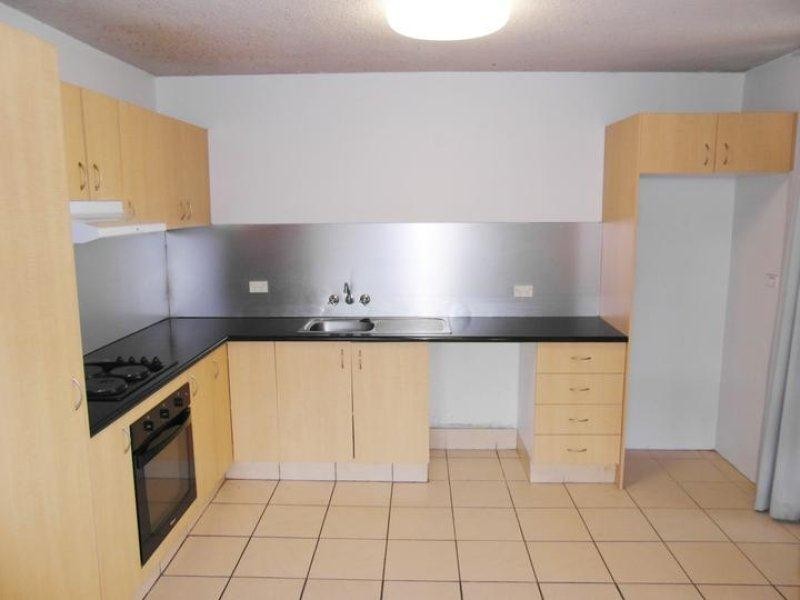 20 Leonard Avenue, Surfers Paradise QLD 4217