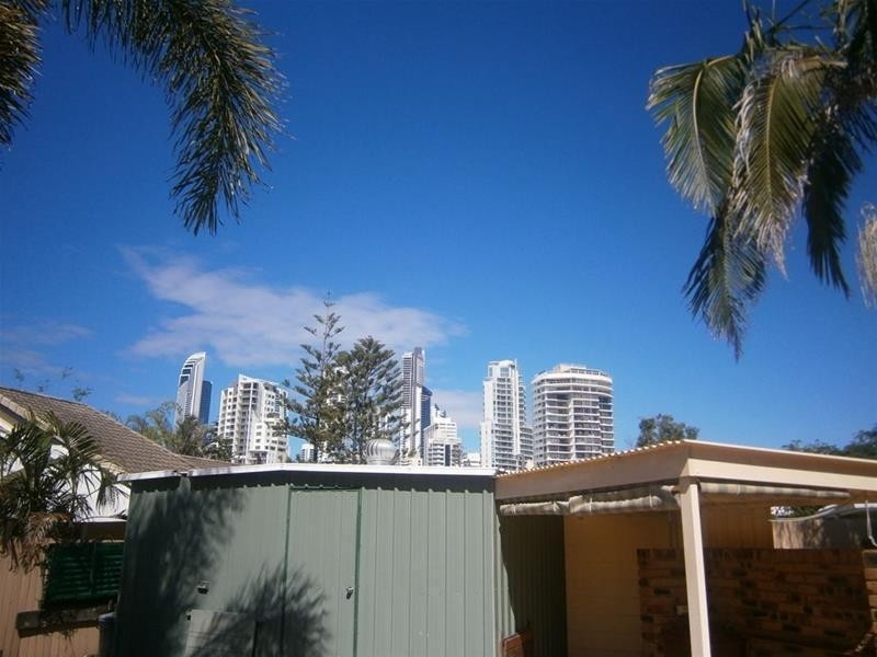 31 River Drive, Surfers Paradise QLD 4217