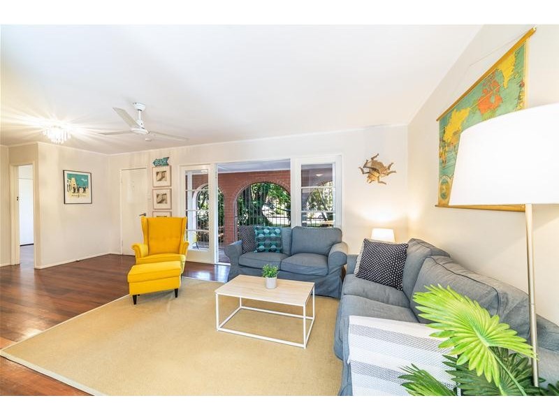 19 Norfolk Avenue, Surfers Paradise QLD 4217