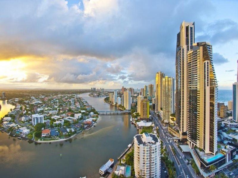 Penthouse 3103/4 Wahroonga Place ‘Avalon’, Surfers Paradise QLD 4217