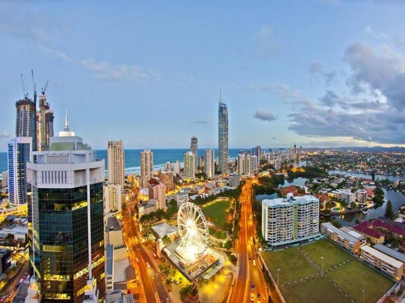 Penthouse 3103/4 Wahroonga Place ‘Avalon’, Surfers Paradise QLD 4217