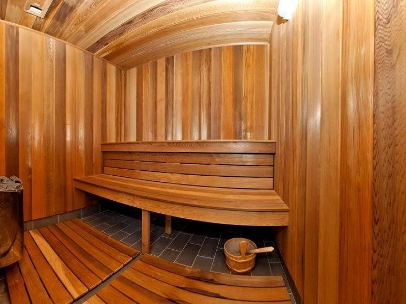 Penthouse 3103/4 Wahroonga Place ‘Avalon’, Surfers Paradise QLD 4217