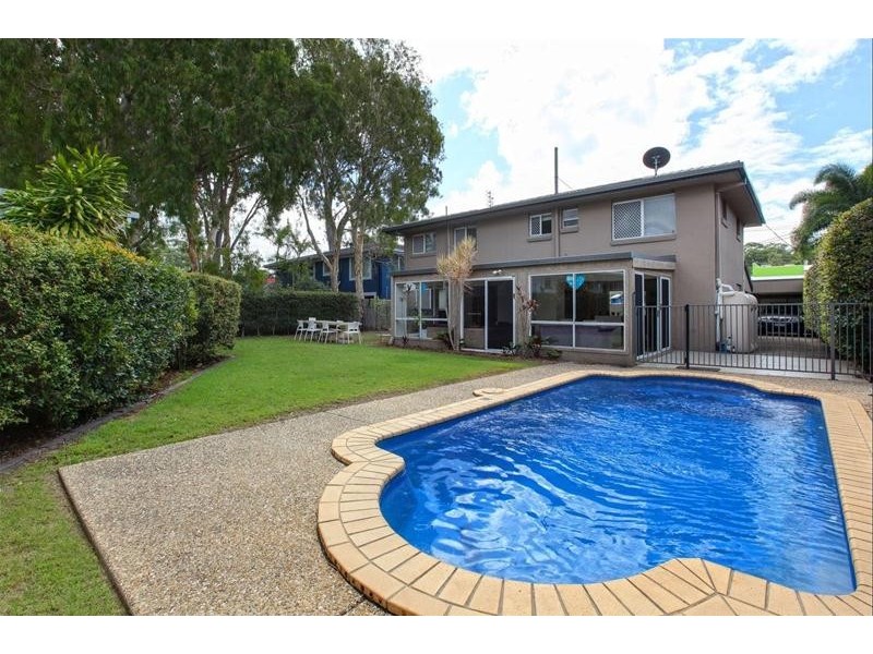 28 Yacht Street, Southport QLD 4215