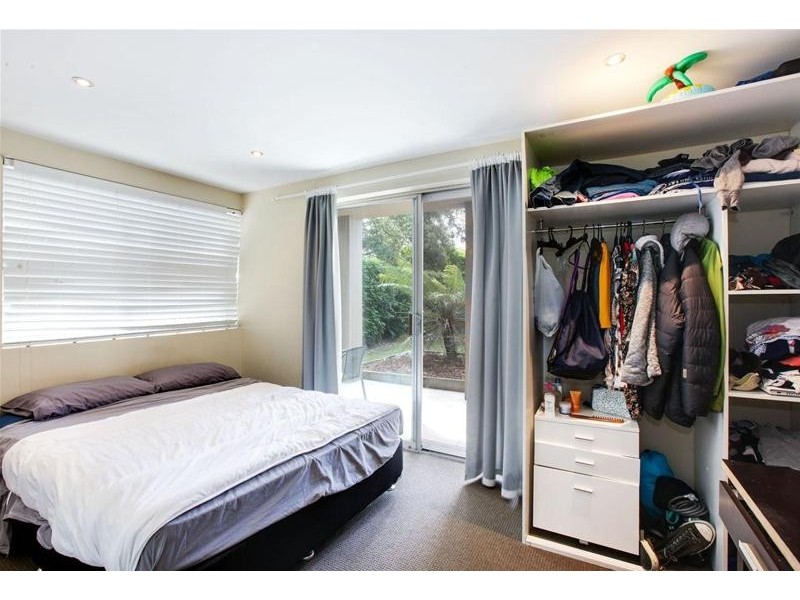 28 Yacht Street, Southport QLD 4215