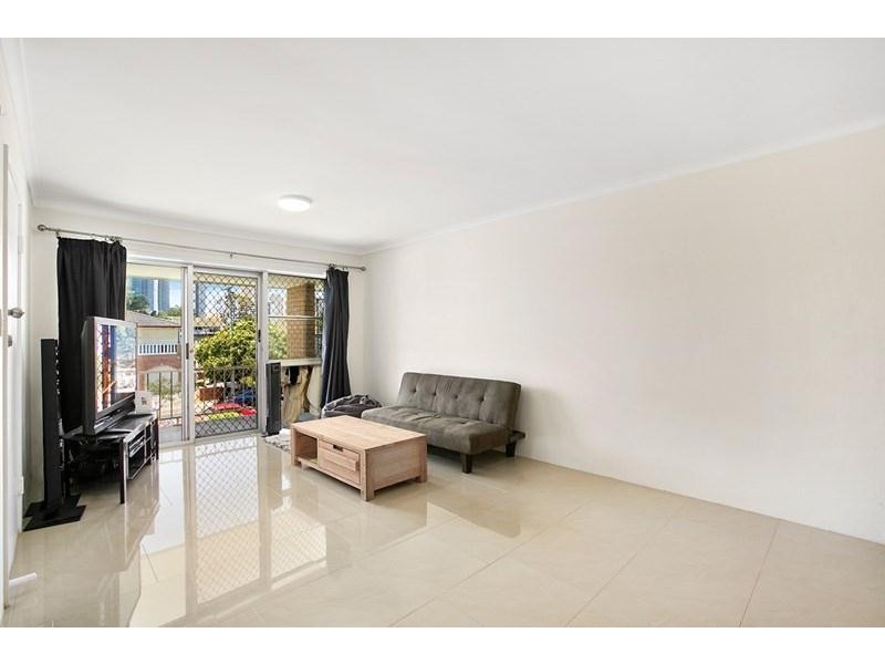 10 Sunrise Boulevard, Surfers Paradise QLD 4217