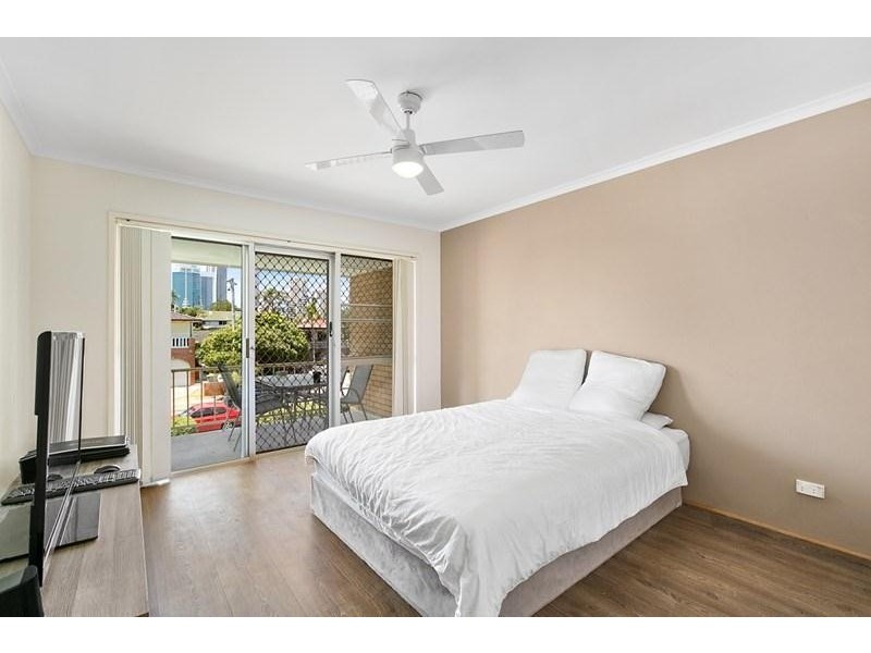 10 Sunrise Boulevard, Surfers Paradise QLD 4217